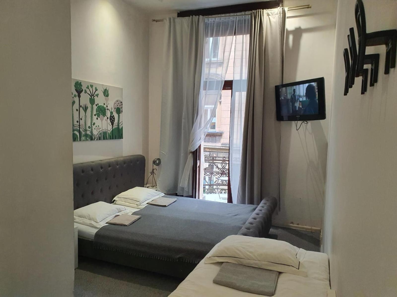 Harmony Aparthotel Krakow Bagian luar foto